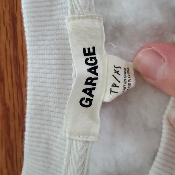 Garage cropped sweatshirt - Picture 2 of 3